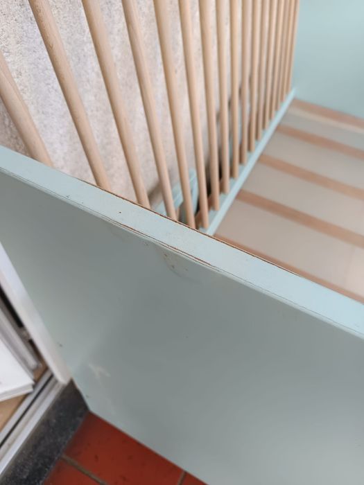 Berço para criança e bebê