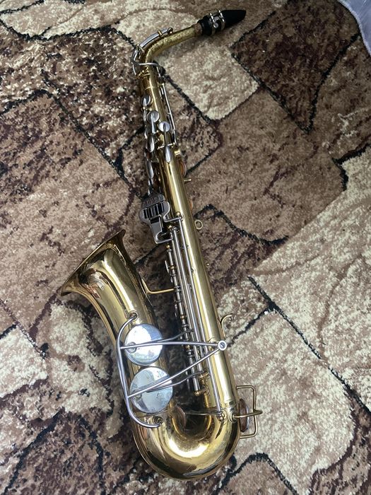 Саксофон selmer bundy usa