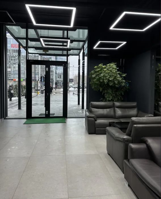 Здається комерційне приміщ. БЦ Лондон на вул. Шашкевича, площа 99 кв.м