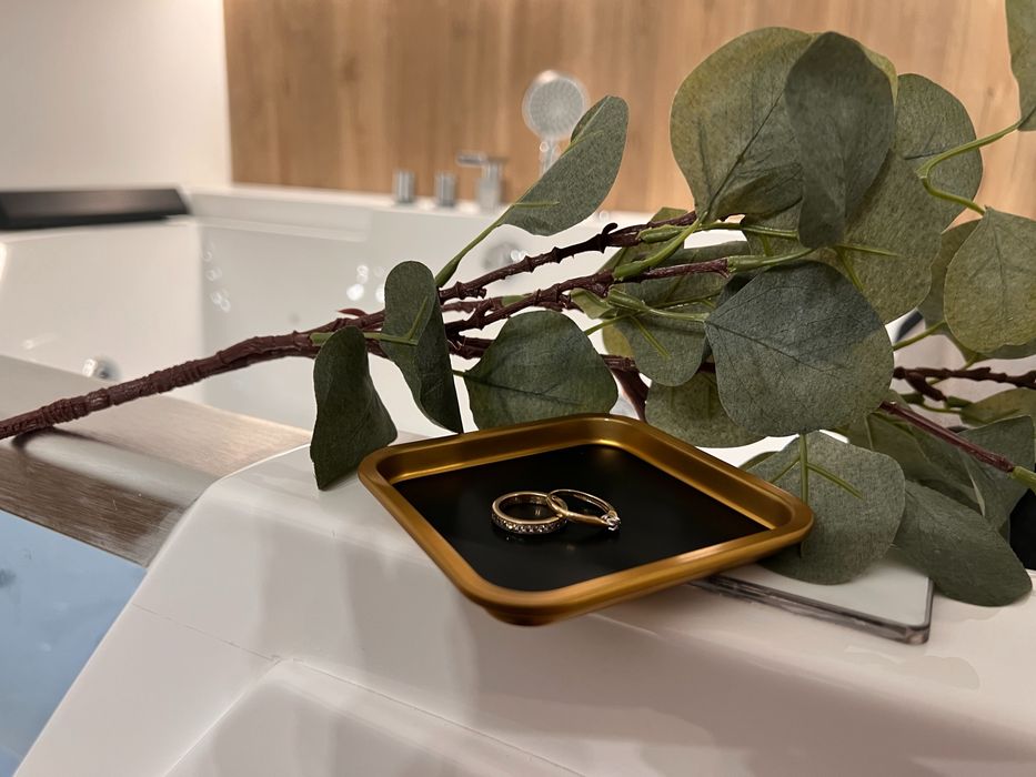 Apartament we Wrocławiu z prywatnym jacuzzi i dużym łóżkiem doby M35