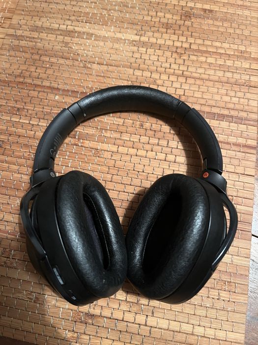 Sony MDR-1000X wireless anc