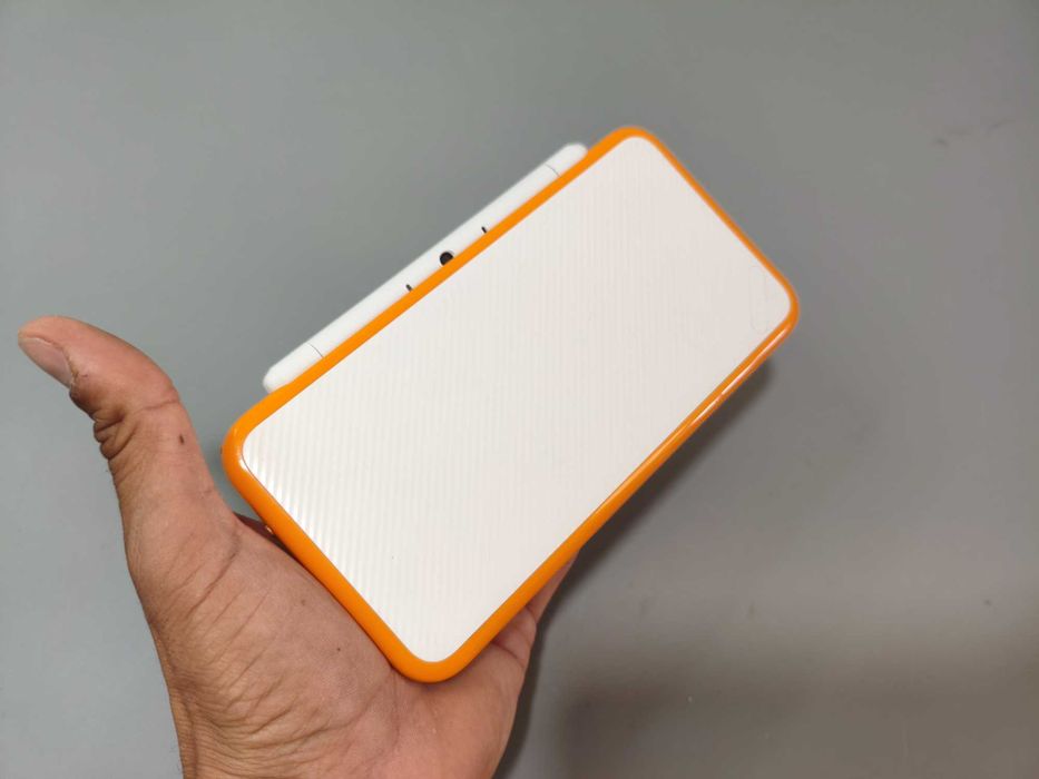 Nintendo New 2DS XL (Como Nova)