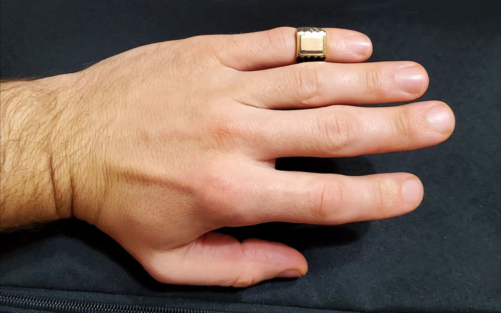 Печатка,кольцо золотого цвета без пробы цвета золота 583 периода ссср