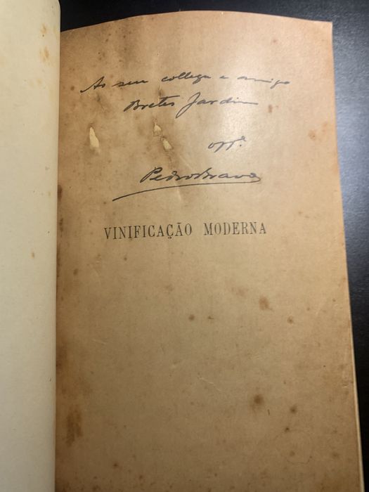 Livro Viticultura moderna,  Pedro Bravo e Duarte Oliveira - 1ª edição