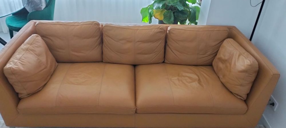 Sofá Stockholm Ikea muito bom estado, pele camel