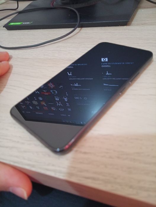 Samsung Galaxy S22 5G (Preto) e carregador Ultra rapido