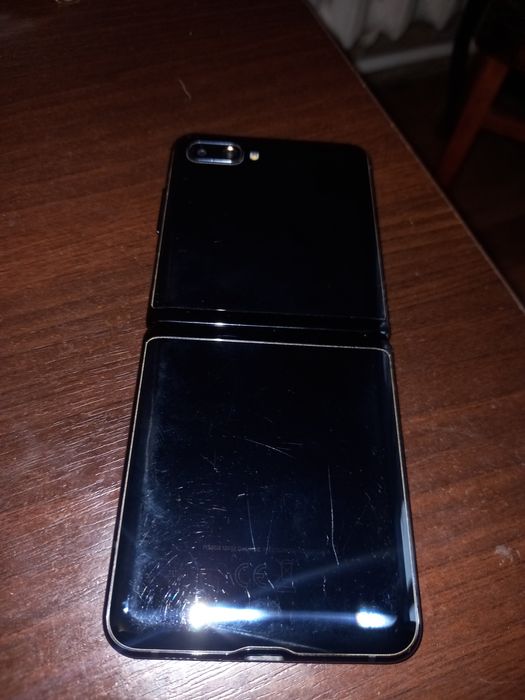 Samsung z flip 3 8/256