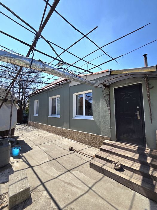 Продам будинок на початку Ст. Балашівки.