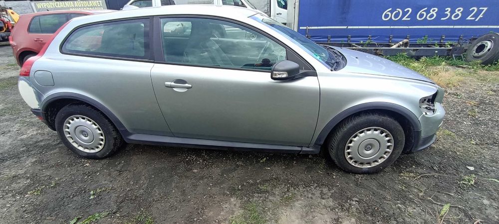 volvo c30 1.8  b4184s11 lak 477 skrzynia mtx75  115 km samochód na częsci