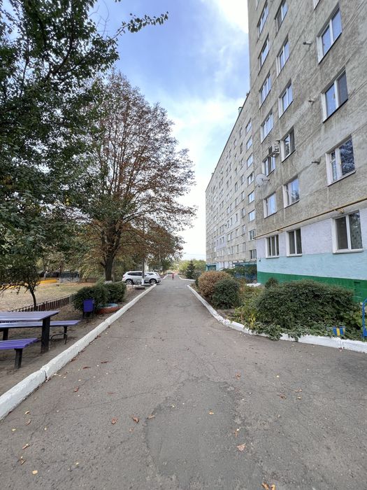 ПРОДАМ 4 кім.кв. в зразковому будинку район Богдана 29000$