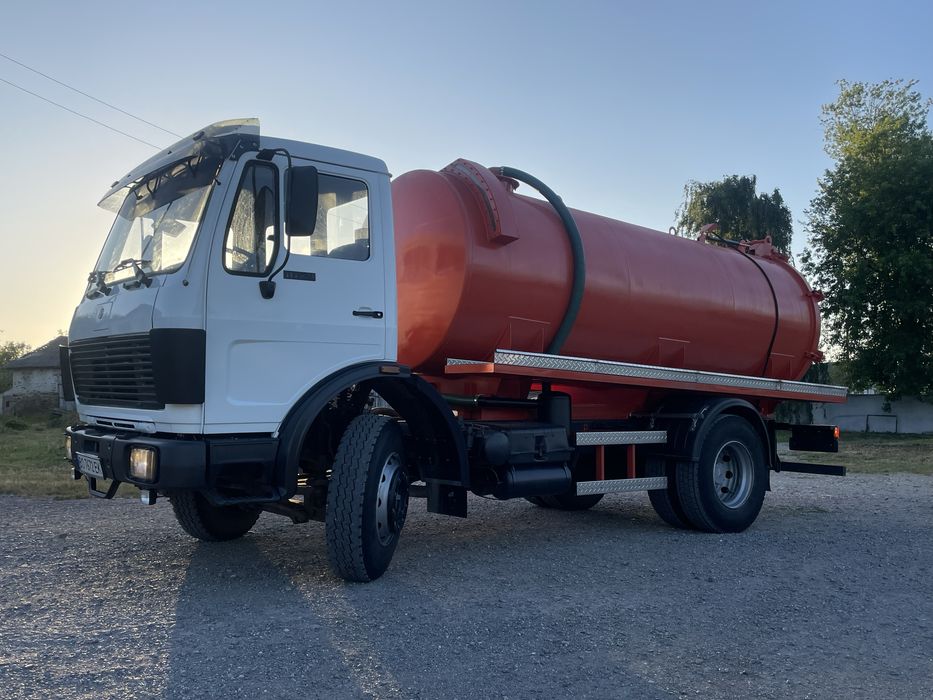 Асенізатор Mercedes-Benz