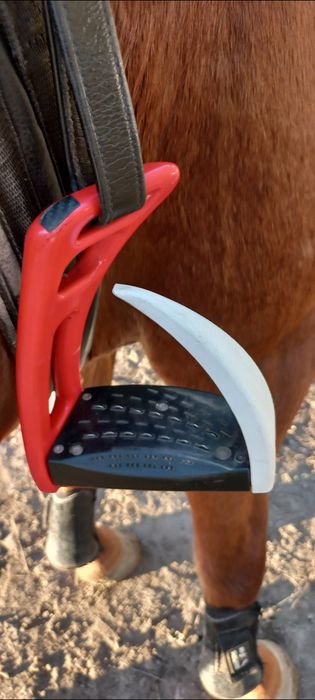 Strzemiona Safe Riding