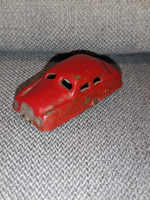 Carro em Chapa Pulga AML de 1950