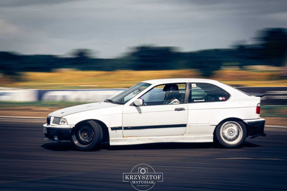 BMW e36 323ti Compact z VIN drift daily