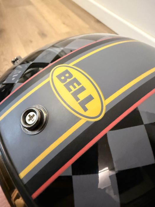 Vendo capacete Bell ( novo) tam. L