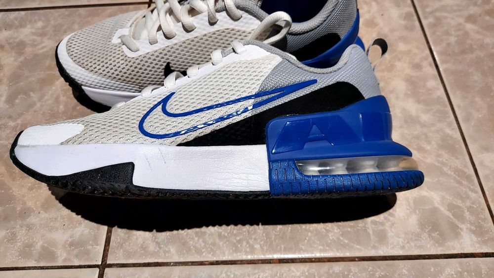 NIKE Buty Treningowe Nike Air Alpha Trainer 6 Sportowe 42,5 , 27 cm