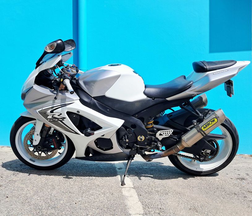 Suzuki GSXR 1000 K8