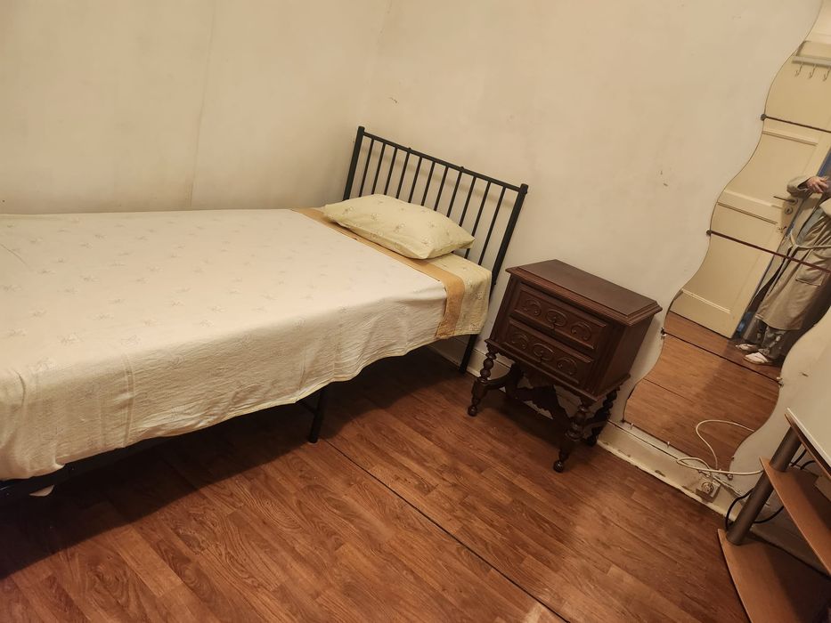 Quarto para arrendar