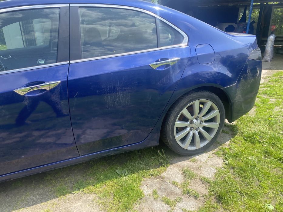 Honda Accord 2010 року (8)2.2  дизель/ коробка автомат/запчастини