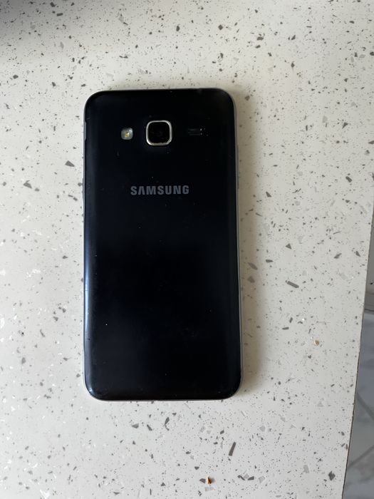 Samsung J3 (6)8gb