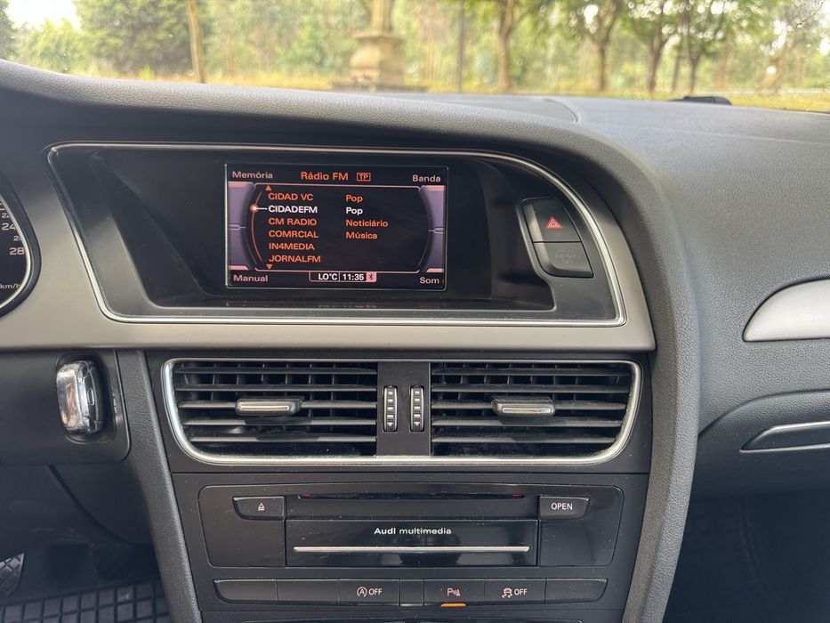 Audi A4 B8.5 Avant 2.0 TDI 136cv 2012