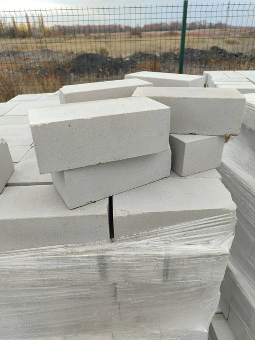 Селікатна цегла, кирпич новий та вживаний