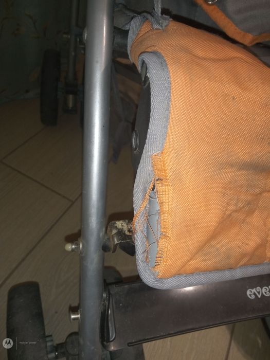 Продам дитячу коляску