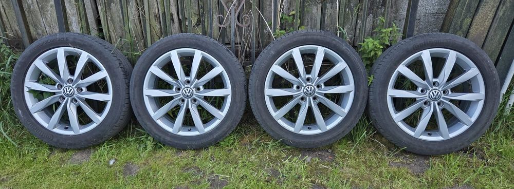 Felgi Oryginał VW Golf Jetta Touran Sharan 5x112 6Jx17 ET48 opony 205/50R17 Dijon