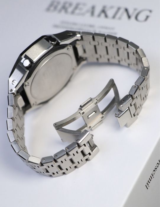 Casio GA 2100 custom годинник Оригінал металевий корпус , кастом часы