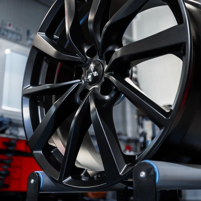 FABRYCZNIE NOWE Oryginalne Felgi MAK 19 Mitsubishi Outlander ASX RVR