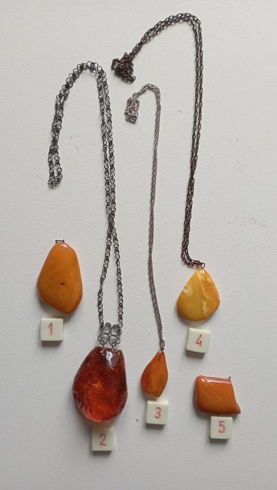 Продам вироби з бурштину янтарь періоду СРСР 
Фото 2: намисто №1 вага