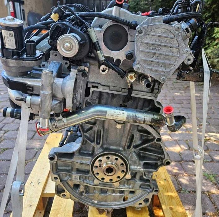 Двигатель 2.0 Вольво xc60 xc90 мотор Volvo d4204t14 D4204T5