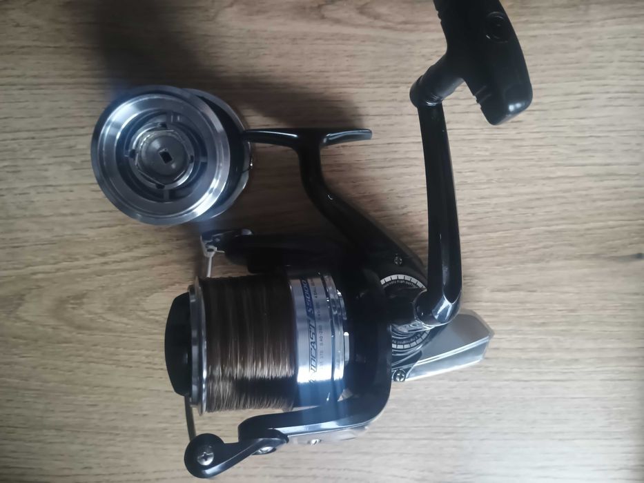 Kołowrotek DAIWA Windcast S 5500