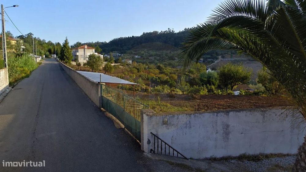 Terreno Rústico com possibilidade de urbanístico com 2.480 m²