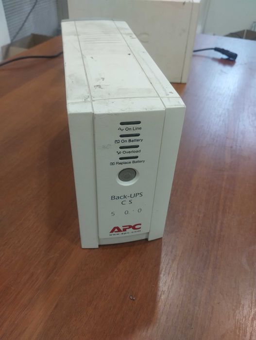 ДБЖ APC Back-UPS CS500 всі робочі