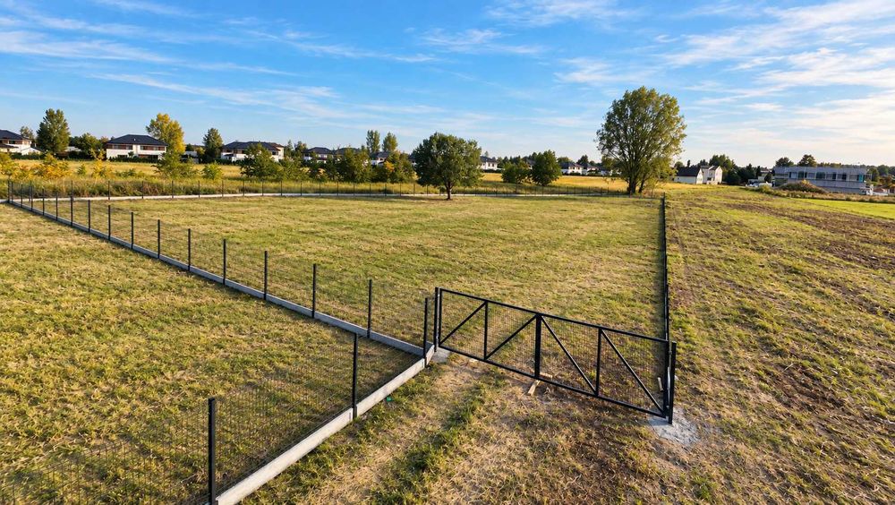 Działki na wynajem 2000 i 3100 m2 Bezpośrednio od właściciela blisko Okęcia