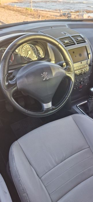 Vende-se Peugeot 407 Coupé 2.0 HDI