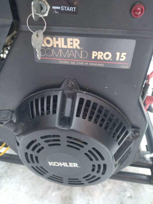 Профисиональн генератор SDMOTechnic7500TEAVR  KOHLER 220/380 без мотор