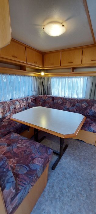 караван кемпінг  будинок на колесах причіп дача