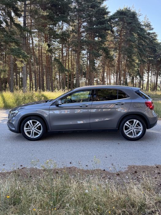 Mercedes-Benz GLA 180d | URBAN | AUT.