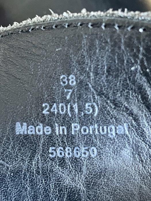 Czarne półbuty COS 38