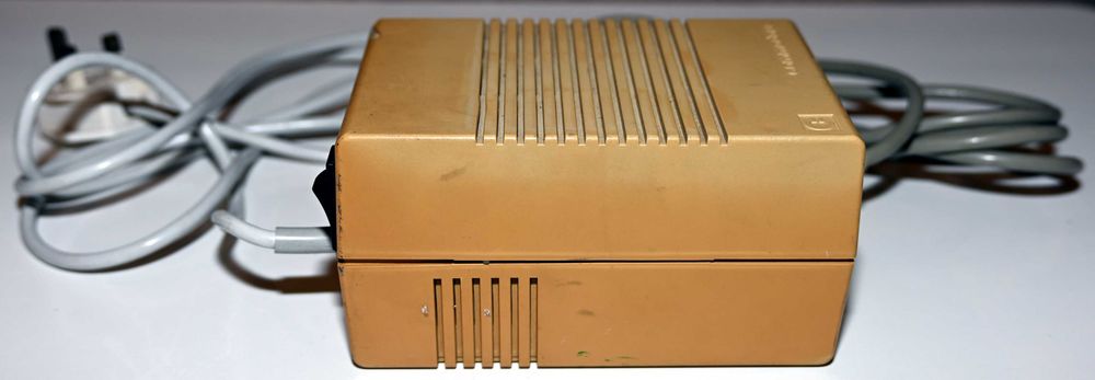 Amiga 500 RED LED 1MB RAM - Zasilacz