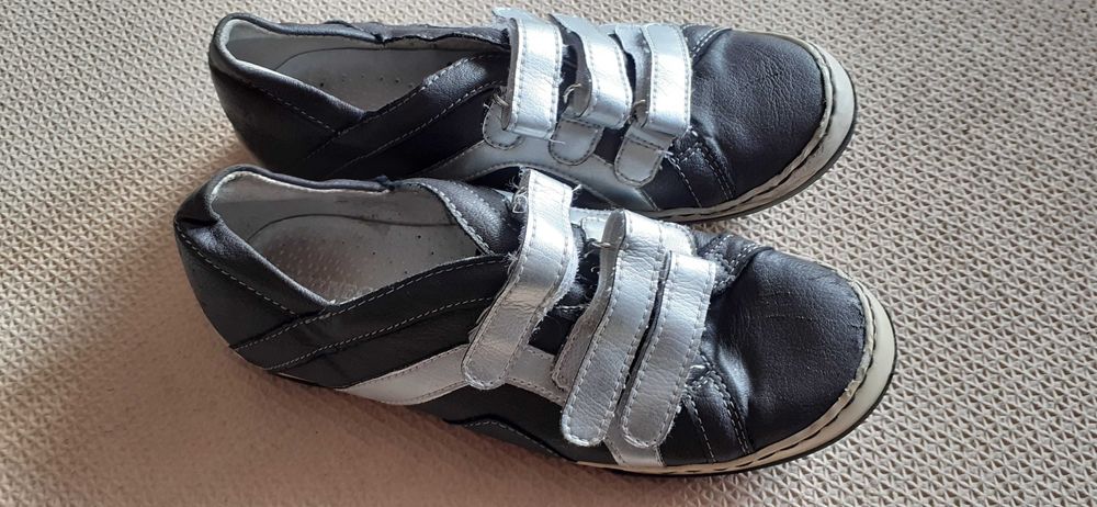 buty pantofle Kornecki r. 32 ( wkł. 20 cm )