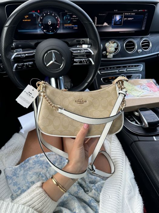 Coach Teri Shoulder Bag In Signature Canvas , жіноча сумочка  , сумка