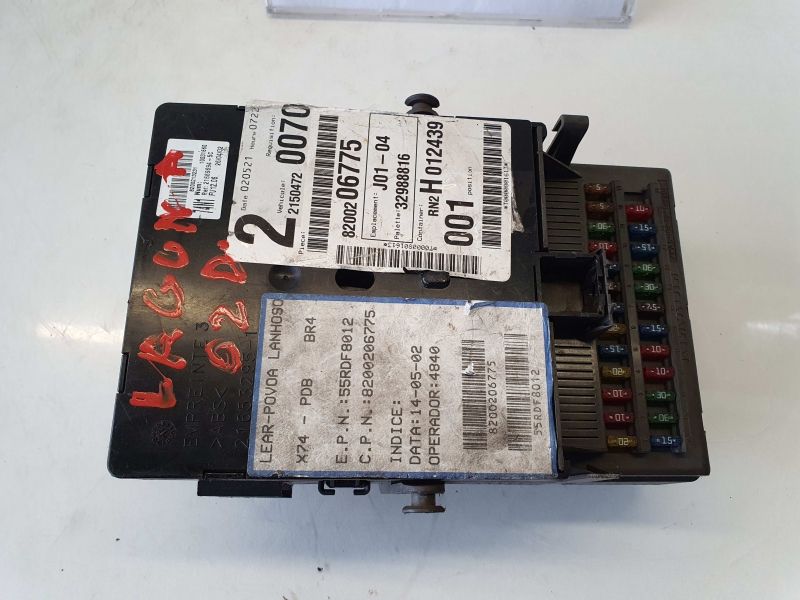 Caixa fusíveis / SAM / BSI RENAULT Laguna II (BG0/1_)