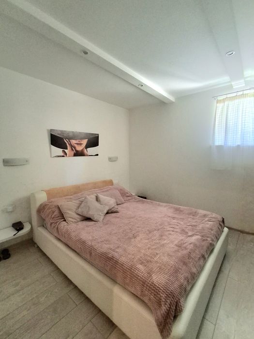Поступила в продажу 5к квартира у моря .