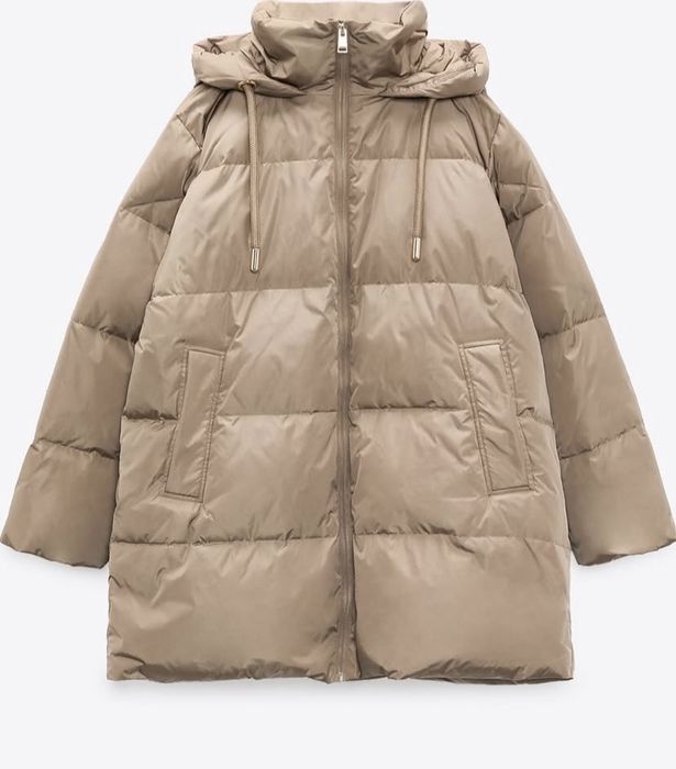 Зимовий пузовик Zara