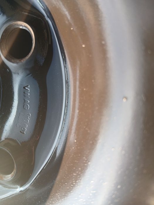 R15 koła opony plus felgi stan bardzo dobry Skoda Octavia Volkswagen Audi seat