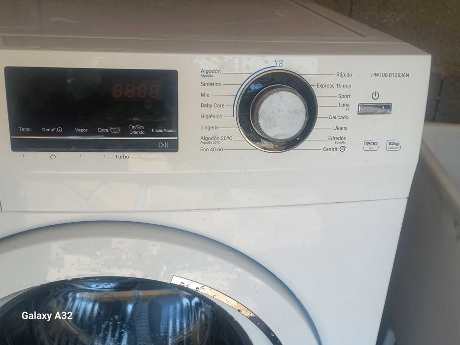 Maquina de lavar roupa