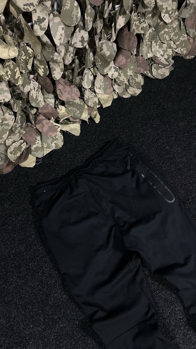 Nike Tech Fleece pants штани